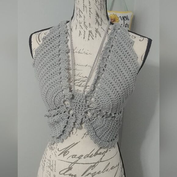 Handmade Crocheted Butterfly Festival Crop Top 100% Cotton Grey w beads 34-36B-C - Picture 1 of 7